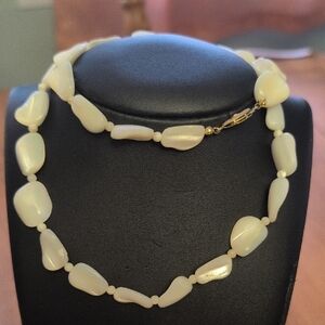Vintage Mother Of Pearl Beaded Necklace